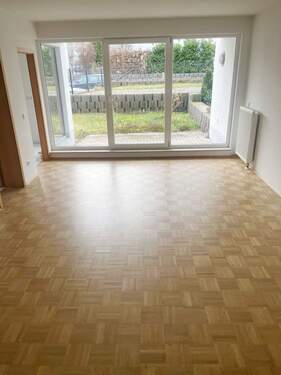 Wohnen - 2 Zimmer Terrassenwohnung zur Miete in Erfurt