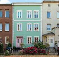 Liebevoll saniertes Stadthaus - ideal zum Wohnen und Arbeiten in zentraler Lübecker Lage