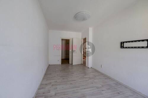 Schlafzimmer 1 mit begehbaren Kleiderschrank im 1.OG - 