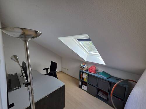 Kinder-/ Arbeitszimmer - 