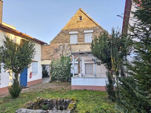 Ansicht - Einfamilienhaus in Stedten - 62.500,00 EUR Kaufpreis, ca.  100,00 m² Wohnfläche