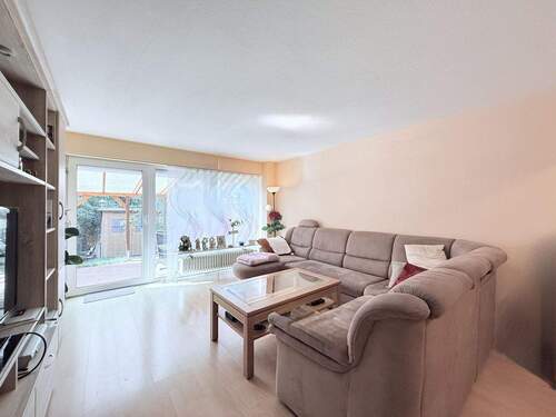 Wohnbereich mit Terassenzugang - 