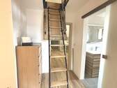 Einzugstreppe zum Spitzboden - 