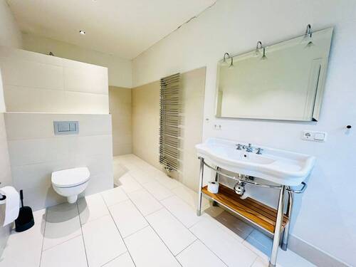 Badezimmer ensuite EG - 
