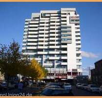 5 7 0,- mit PENTHOUSE Charakter und PANORAMAVERGLASUNG auf 50 qm + herrliche 10 qm SONNEN- LOGGIA - Fürth Innenstadt