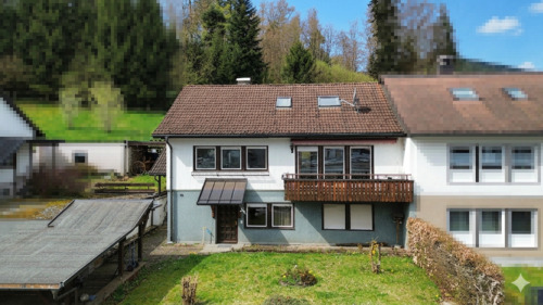 Luftaufnahme - 8 Zimmer Doppelhaushälfte zum Kaufen in Wembach