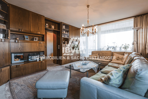 Titel - Helle 3-Zimmer-Wohnung in Hirschau inklusive Loggia mit Weitblick