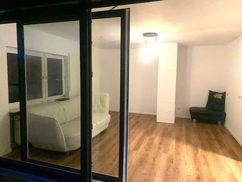 Wohnzimmer - 2 Zimmer Etagenwohnung zur Miete in Eberbach