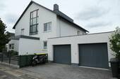 Straßenansicht - Garage - 