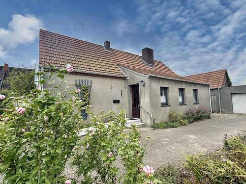 Bild 3 - 4 Zimmer Einfamilienhaus in Vollersode