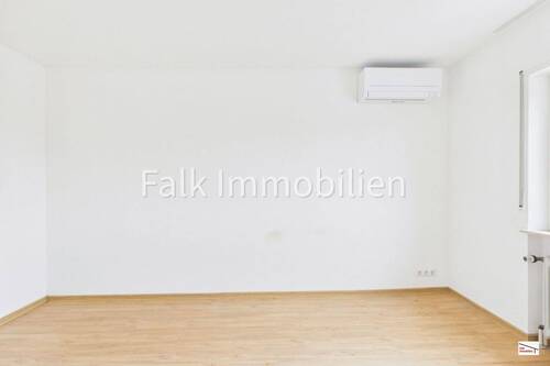 Schlafzimmer mit Klimagerät - 
