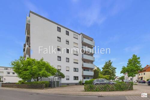Hausansicht Seite - ***Einziehen und wohlfühlen! Gepflegte 3 ZKBB+Einzelgarage in Brühl-Rohrhof