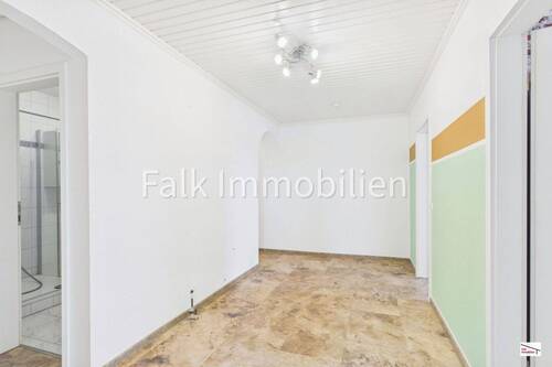 Diele/Essdiele - 3 Zimmer Etagenwohnung zum Kaufen in Brühl
