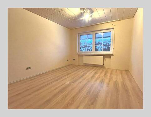 Schlafzimmer - 3 Zimmer Etagenwohnung zur Miete in Kierspe