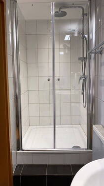 1. OG Duschbad - 