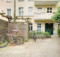 **City West*: Solide vermietete Gründerzeit-Wohnung ++ 3 Zimmer ++ Balkon ++ Provisionsfrei - Berlin Charlottenburg