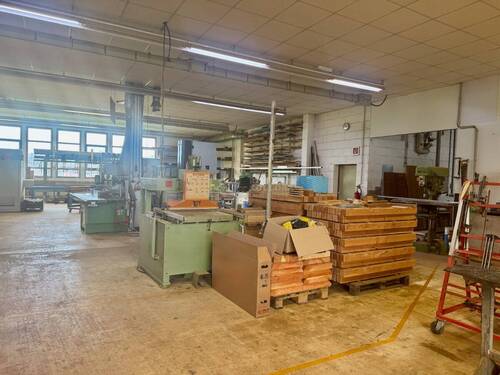 Produktionshalle - 