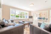 Wohnzimmer im EG - 