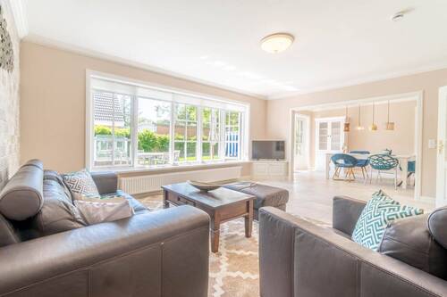 Wohnzimmer im EG - 