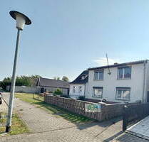 Günstig - Bei Zörbig - preiswertes EFHDHH Wfl. 126 qm 4 Zimmer - pflegeleicht