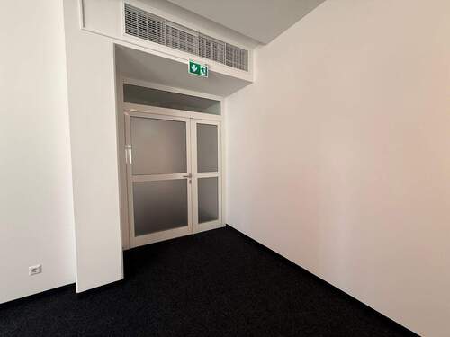 Flur - Büro mit 289,10 m&sup2; in Leipzig zur Miete