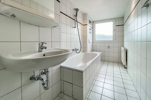 Badezimmer - 2 Zimmer Etagenwohnung in witten