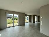 Bild 3 - 8 Zimmer Einfamilienhaus in Rees
