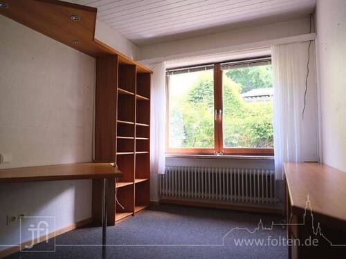 Büro am Hauseingang - 