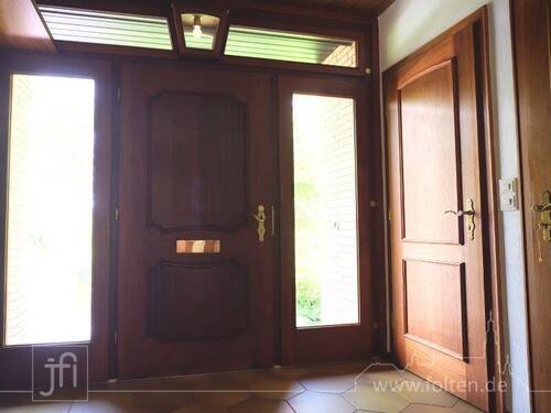 Windfang und Garderobe - 