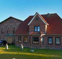 Vermietetes Mehrfamilienhaus mit 7 Wohnungen, 1 Appartement und großer Lagerfläche - Geltorf