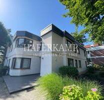 Lichtdurchfluteter 4-Zimmer-Traum mit Terrasse, Kamin & Tiefgarage in Hamburg-Sülldorf