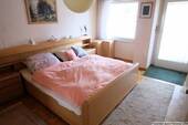EFH-Schlafzimmer Ost OG mit Zugang zum Balkon - 