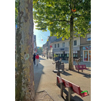 Moderne Gewerbefläche in Toplage in Grevenbroich. Sanitätshaus direkt an der Fußgängerzone