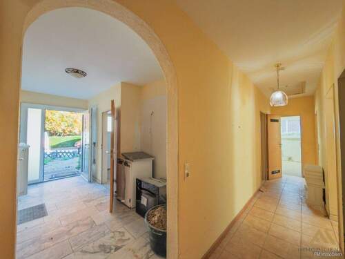 Flur und Eingangsdiele - 