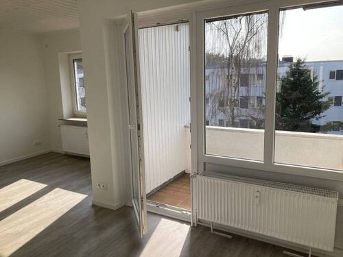Wohnzimmer - 3 Zimmer Etagenwohnung zur Miete in Uelzen