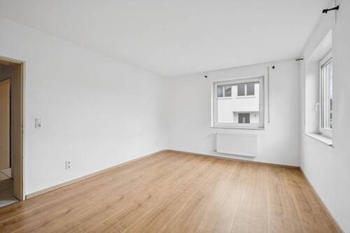 Mehrfamilienhaus Dahlheim (5) - 1 Zimmer Mehrfamilienhaus, Wohnhaus zum Kaufen in Dalheim