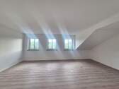 20250901_170641.jpg - 4 Zimmer Etagenwohnung in Döbeln