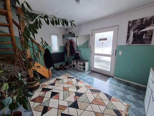 EG: Eingangsbereich / Flur - 