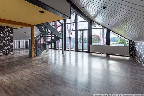 großer Wohn- und Essbereich - Etagenwohnung mit 140,00 m&sup2; in Herresbach zum Kaufen