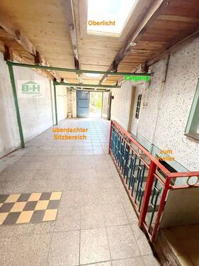 überdachter Freisitz - 