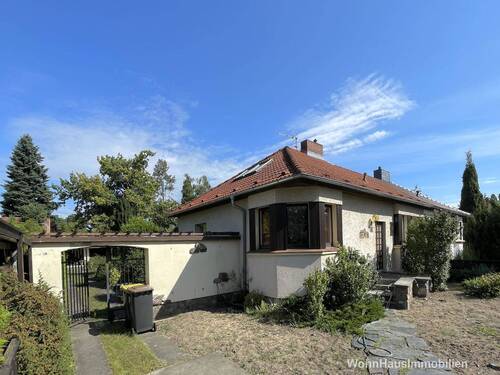 Eine Doppelhaushälfte in Adlershof - Doppelhaushälfte mit 99,00 m² in Berlin / Adlershof zum Kaufen
