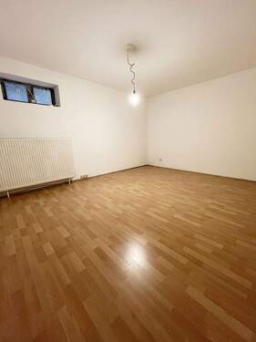 Büro/Gästezimmer Keller - 