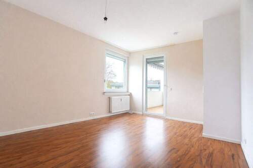 Schlafzimmer mit Loggiazugang - 