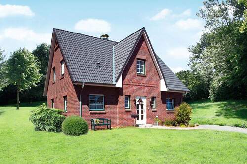 Friesenhaus Beispielfoto - Geplanter großer Neubau inkl. großem Grundstück in Kronsforde- unverbaubarer Blick ins Grüne!