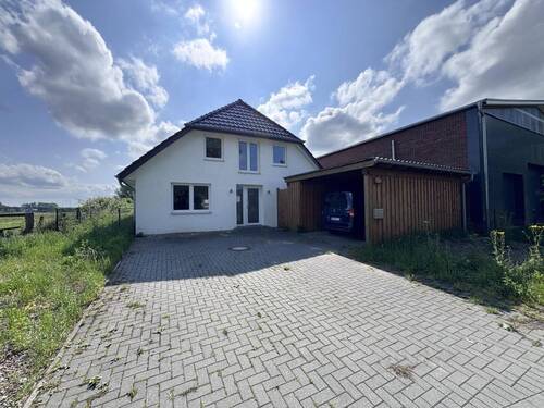 Straßenansicht - 6 Zimmer Einfamilienhaus zum Kaufen in Berne