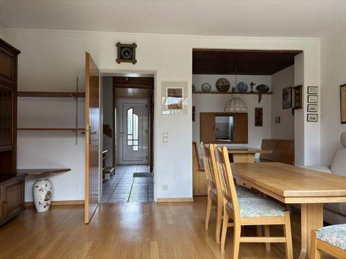Wohnzimmer - 4 Zimmer Reihenmittelhaus in Krefeld