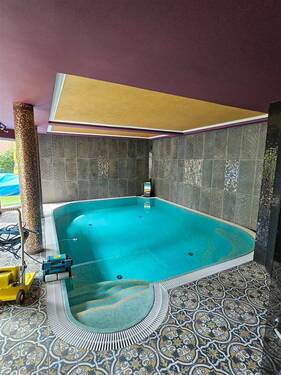 Schwimmbad - 