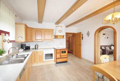 komfortabler Koch-/Essbereich (EG) - 