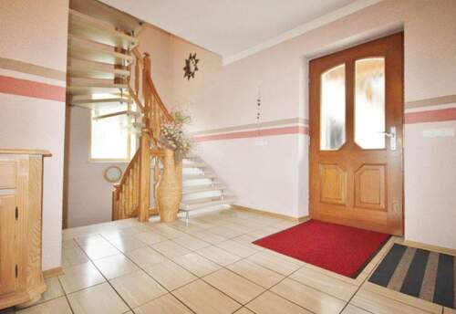 freundliche Diele (EG) - 