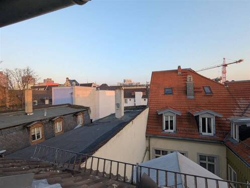 9acb5ca5-9efb-42e8-8a09-d1f9b584d46c (1) - 